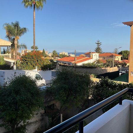 Appartement Moderne Pour 6 Adultes Benalmadena Luaran gambar