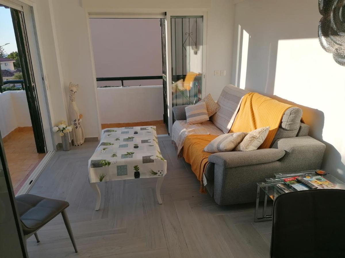 Appartement Moderne Pour 6 Adultes Benalmadena Luaran gambar